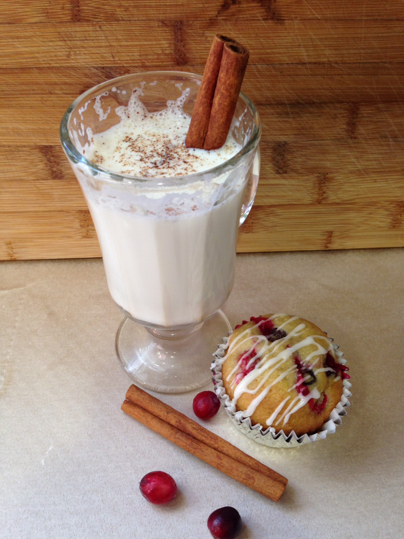 Cranberry Breakfast Muffins and Warm Vanilla Honey Milk Recipe