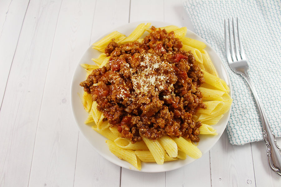 Easy Bolognese Sauce - Savvy In The Kitchen